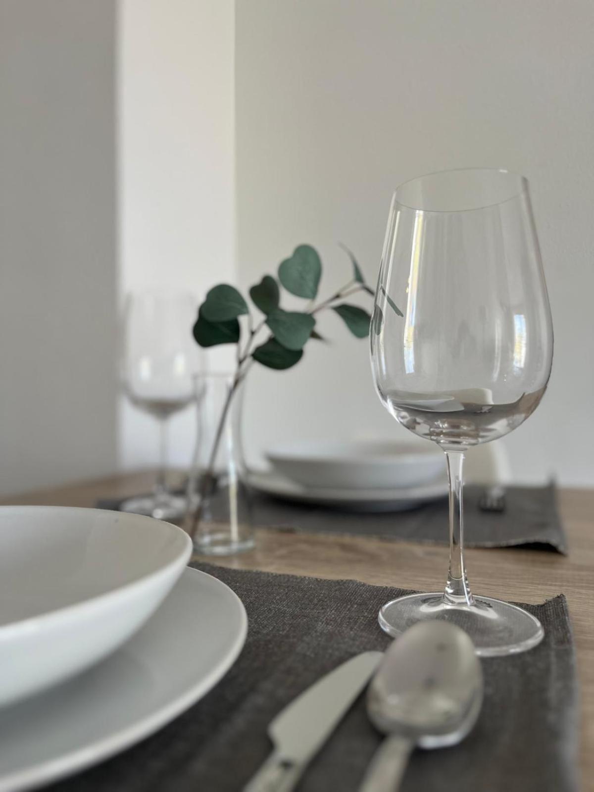 Malaga Prime Location - Stylish Apartment With Free Wifi, Free Parking, Steps From The Historic Center Ngoại thất bức ảnh