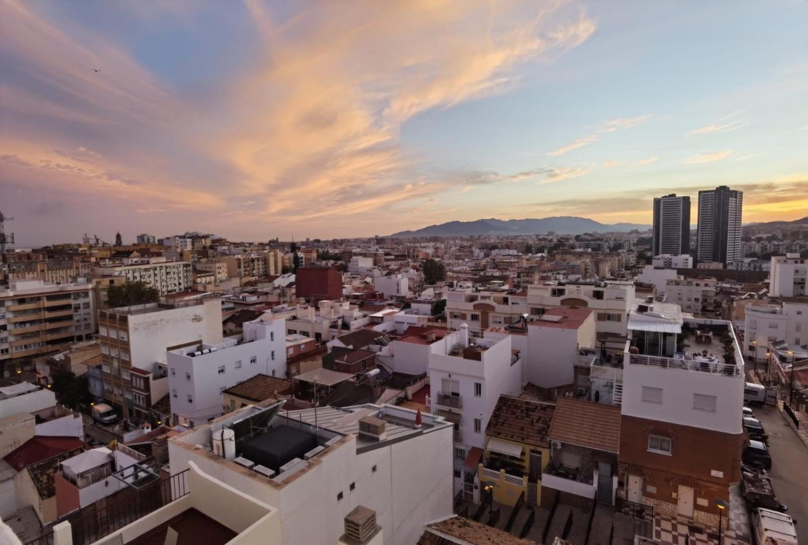 Malaga Prime Location - Stylish Apartment With Free Wifi, Free Parking, Steps From The Historic Center Ngoại thất bức ảnh