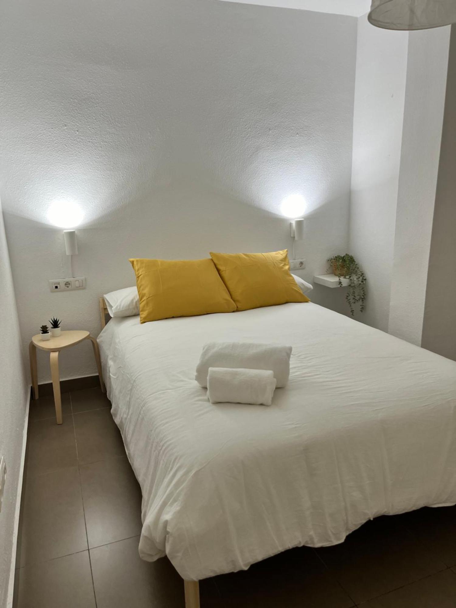 Malaga Prime Location - Stylish Apartment With Free Wifi, Free Parking, Steps From The Historic Center Ngoại thất bức ảnh